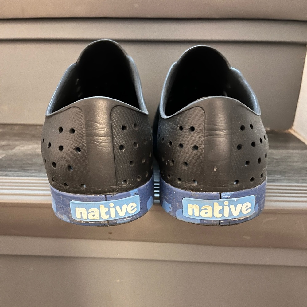 Native shoe for men black and blue color size 12 US